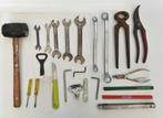 23 Oude Gebruikte Gereedschappen C, Ophalen