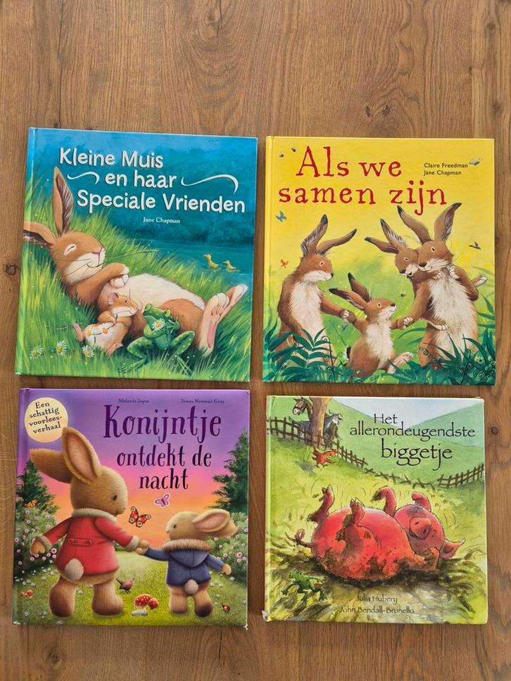 4 leuke kinder voorleesboeken over dieren verhalen., Boeken, Kinderboeken | Baby's en Peuters, Zo goed als nieuw, Ophalen of Verzenden