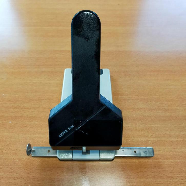 Leitz 5180 2-gaats Perforator, Diversen, Bureau-accessoires, Gebruikt, Ophalen