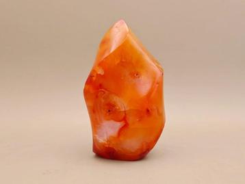 Carneool Vlam – 161 g – 4,7 x 3 x 7,7 cm beschikbaar voor biedingen