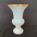 Vintage ca.1970's opaline (melkglas) vaasje - Italië, Wit, Ophalen of Verzenden, Minder dan 50 cm, Glas