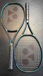 2x Yonex Vcore Pro 97 HG (grip L2) zgan, L2, Ophalen of Verzenden, Zo goed als nieuw, Yonex
