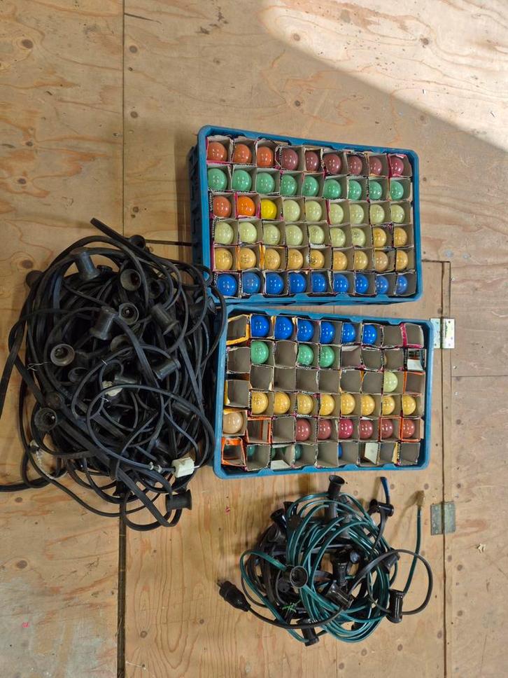 Vintage gekleurde lampjes met snoeren, Antiek en Kunst, Antiek | Lampen, Ophalen