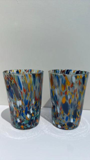 2 millefiori glazen beschikbaar voor biedingen