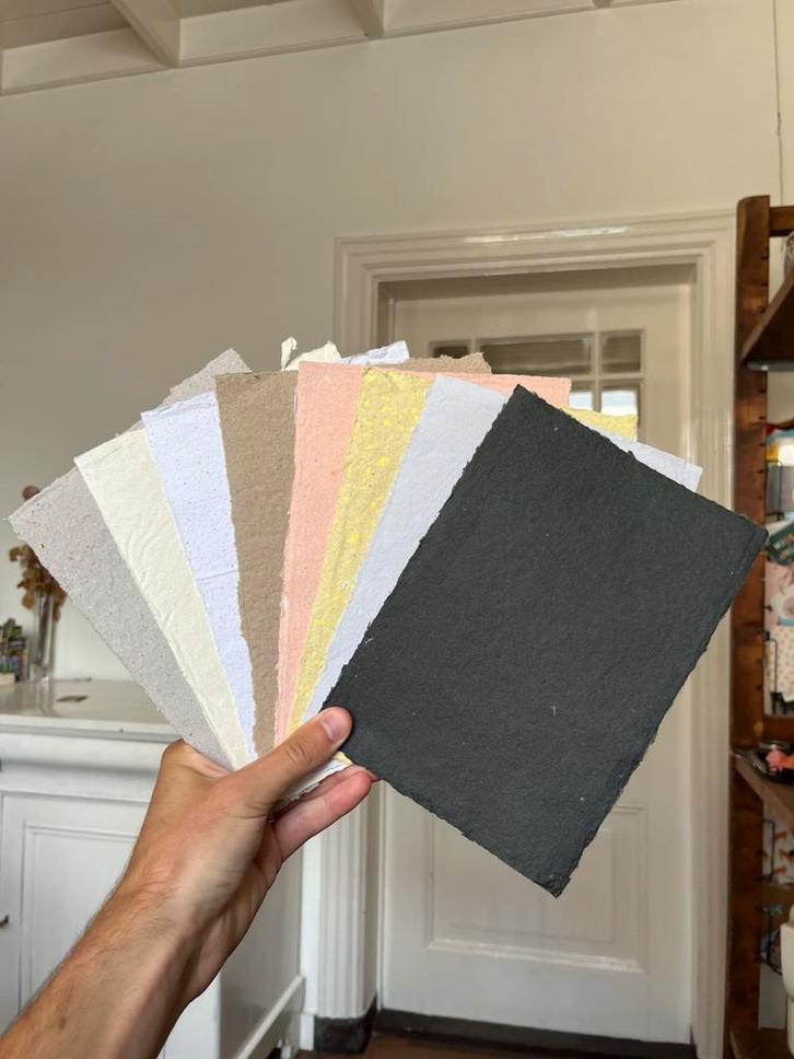 Handgeschept A5 Papier - Papiir .nl, Diversen, Papierwaren, Nieuw, Ophalen of Verzenden
