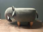 Olifant poef/ krukje, Huis en Inrichting, Krukjes, Ophalen, Zo goed als nieuw