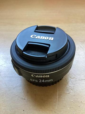 Canon EF-S 24 mm STM beschikbaar voor biedingen