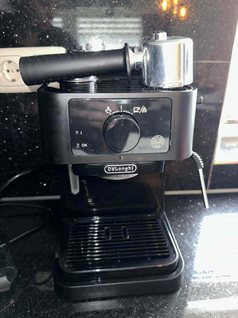 De’Longhi Stilosa EC235.BK, Ophalen, Zo goed als nieuw, Koffiemachine, Gemalen koffie