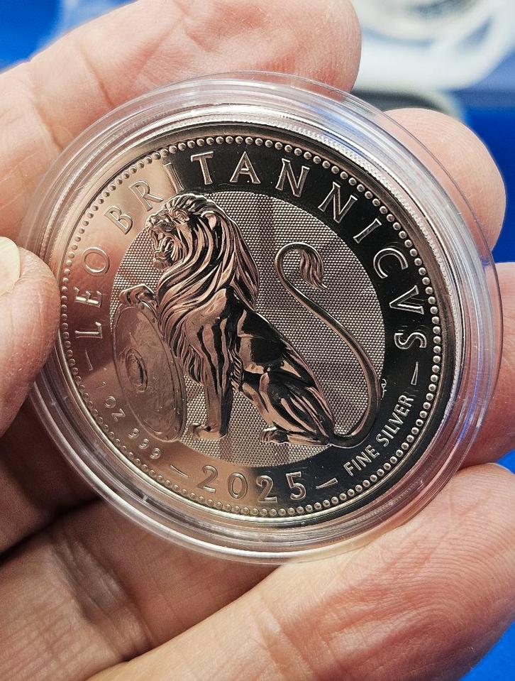 (10035) ENGLAND  BRITISH LION 2025  ONE OUNCE, Postzegels en Munten, Munten | Europa | Niet-Euromunten, Losse munt, Overige landen