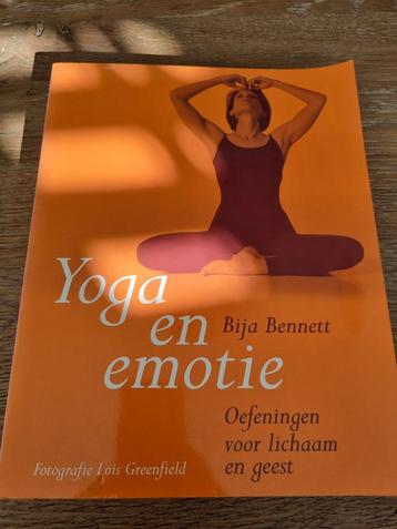 Nieuw boek Yoga en emotie Bija Bennett oefeningen voor licha beschikbaar voor biedingen