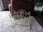 BROCANTE MAND/KORF METAAL CREME INKLAPBAAR O.A LEKTUURBAK, Antiek en Kunst, Curiosa en Brocante, Ophalen