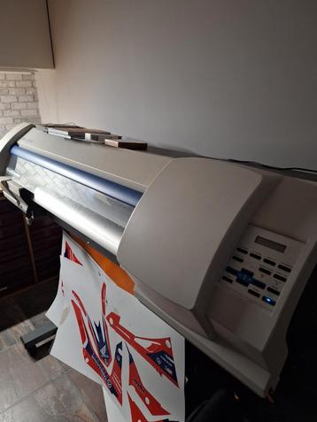 roland sp300v beschikbaar voor biedingen