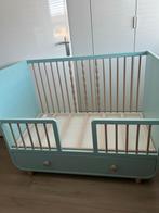 Mooi MYLLRA babybedje (IKEA) – zo goed als nieuw - turquoise, Ophalen, Zo goed als nieuw, Ledikant