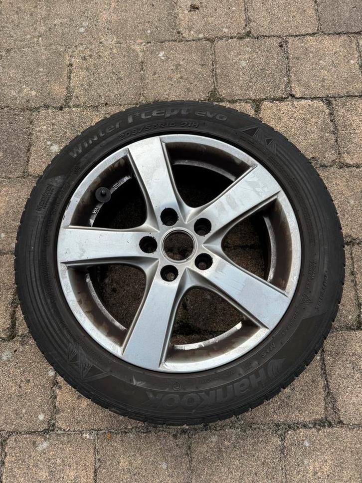 Set audi A4 avant winterbanden Hankook evo + stalen velgen., Auto diversen, Auto-accessoires, Gebruikt, Ophalen