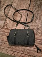 Zwart tasje 18 bij 12 cm, Sieraden, Tassen en Uiterlijk, Tassen | Damestassen, Ophalen of Verzenden, Zo goed als nieuw, Zwart
