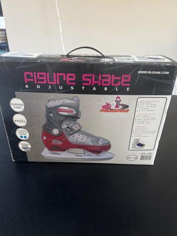 Kinderschaatsen maat 29-32 (verstelbaar) beschikbaar voor biedingen