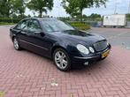 Mercedes-Benz E-Klasse 3.2 E320 Sedan AUT 2003 Blauw, Auto's, Mercedes-Benz, Automaat, Achterwielaandrijving, Beige, Blauw