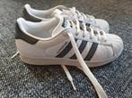 Adidas superstar maat 37 1/3 wit, Kleding | Dames, Schoenen, Adidas, Wit, Ophalen of Verzenden, Sneakers of Gympen