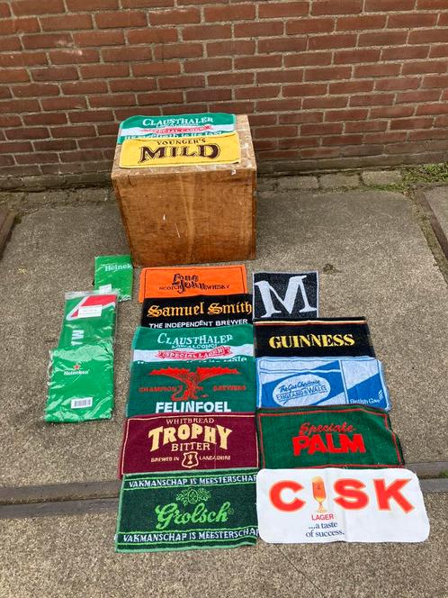 Super leuke en vrij uitgebreide set met name bar handdoekjes, Verzamelen, Biermerken, Gebruikt, Overige typen, Overige merken