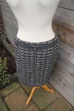 Rok zwart/ beige Maxmara mt 36 Vaste prijs, Kleding | Dames, Zwart, Max Mara, Ophalen of Verzenden, Zo goed als nieuw