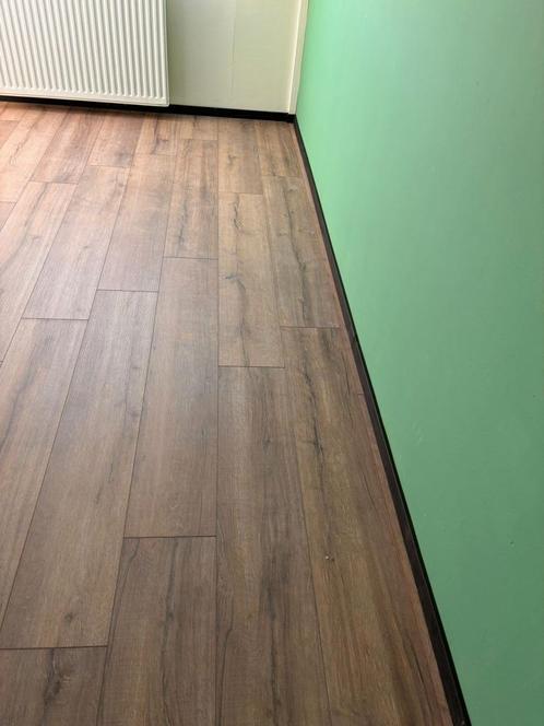 ️ STUKADOOR | SCHILDER | VLOERENLEGGER, Huis en Inrichting, Stoffering | Vloerbedekking, Laminaat, Wit, minder dan 10 m², Ophalen of Verzenden