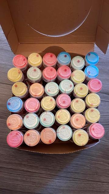 Disney belleblaas potjes geseald 36 stk beschikbaar voor biedingen