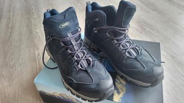 Meindl dames wandelschoenen categorie ab uk8 maat 42
 beschikbaar voor biedingen