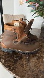 Meindl  perfect maat 46, Sport en Fitness, Bergsport en Wandelen, Ophalen of Verzenden, Zo goed als nieuw, Schoenen