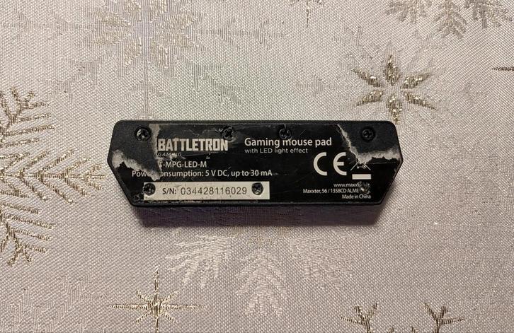 Gaming Mousepad met LED Verlichting, Computers en Software, Muismatten, Gebruikt, Gaming muismat, Ophalen of Verzenden