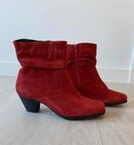 Helioform laarzen met hak rood maat 4,5 ( 37,5 ) + rode tas, Lage of Enkellaarzen, Ophalen of Verzenden, Zo goed als nieuw, Helioform