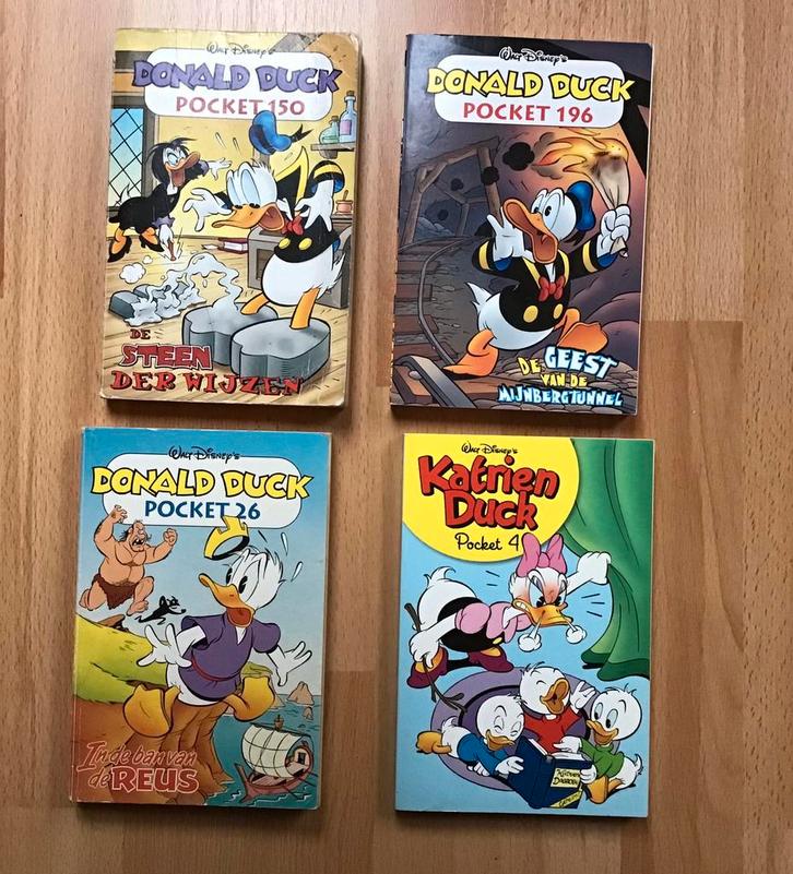 4 Donald Duck / Katrien Duck pockets, Boeken, Stripboeken, Zo goed als nieuw, Meerdere stripboeken, Ophalen of Verzenden