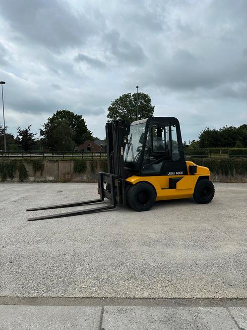 Lugli 60CE Heftruck, Zakelijke goederen, Machines en Bouw | Heftrucks en Intern transport, Heftruck, Diesel, meer dan 4000 kg