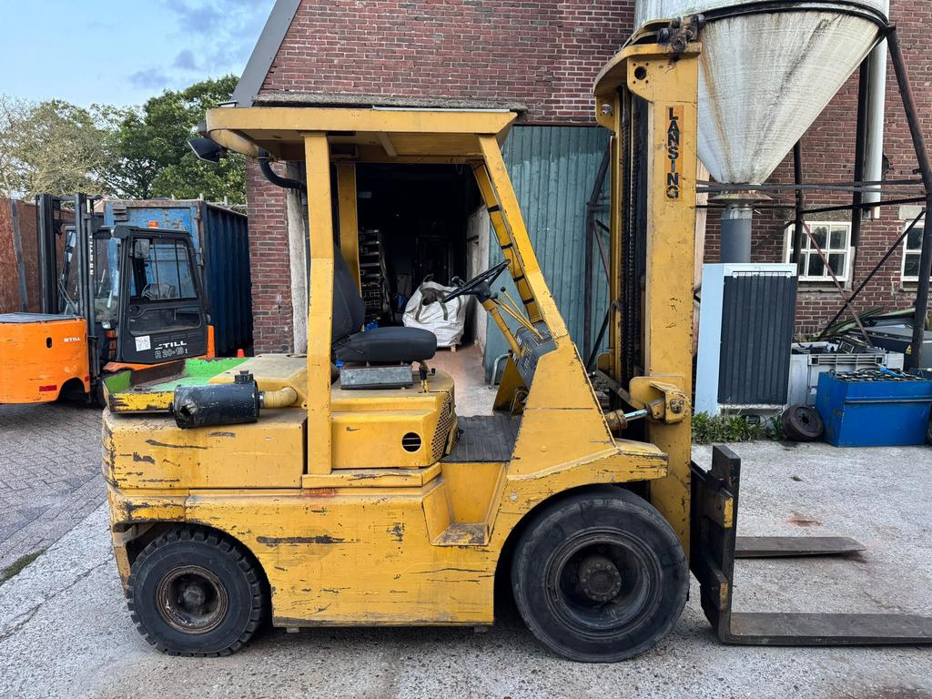 Lansing 3 ton diesel heftruck, Zakelijke goederen, Machines en Bouw | Heftrucks en Intern transport, Ophalen, Diesel, Heftruck