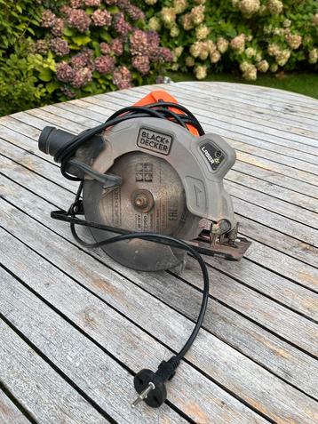 Black decker cirkelzaag beschikbaar voor biedingen