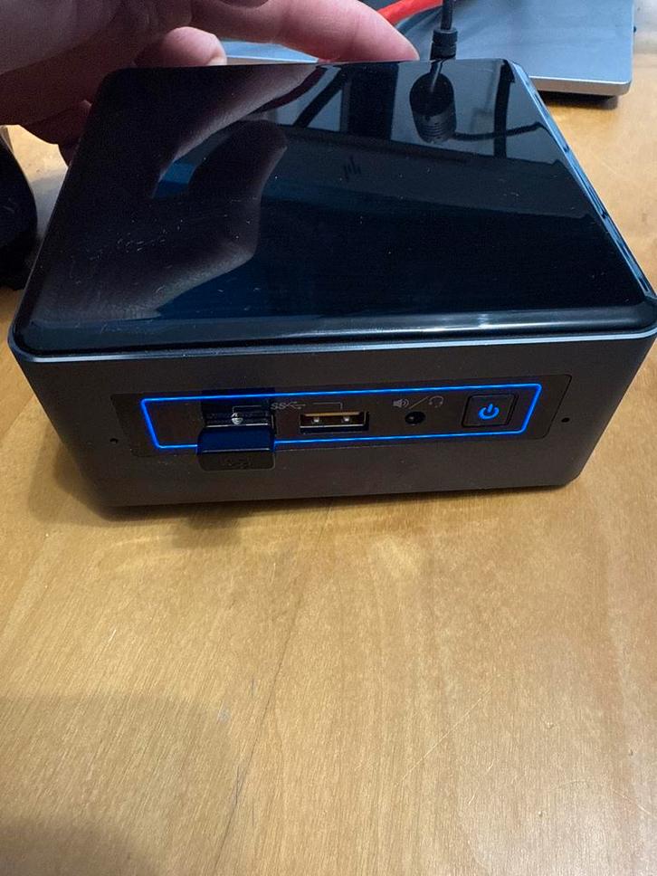 Intel NUC i3-7100U Mini PC - 8GB RAM, 120GB SSD & WiFi, Computers en Software, Desktop Pc's, Gebruikt, 2 tot 3 Ghz, SSD, 8 GB