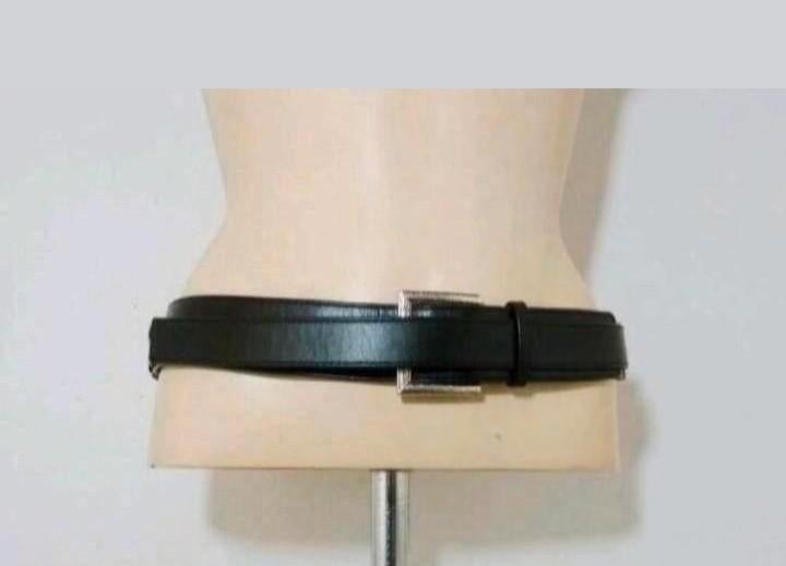 Zwarte handgemaakte 100% leren designer riem van Suzi Roher, Kleding | Dames, Riemen en Ceinturen, Zo goed als nieuw, Tailleriem