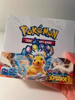 Surging Sparks booster box, Ophalen of Verzenden, Nieuw, Boosterbox