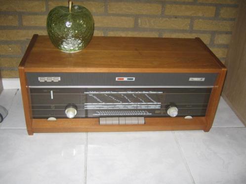 Oude radio  Philips B6X44A, Audio, Tv en Foto, Radio's, Gebruikt, Radio, Ophalen