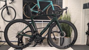 Isaac Meson | M | Ultegra Di2 | Full Carbon Aero Racefiets beschikbaar voor biedingen