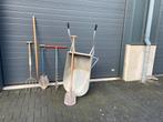 Stalen kruiwagen met luchtband en handgereedschappen., Tuin en Terras, Hand-tuingereedschap, Ophalen, Gebruikt