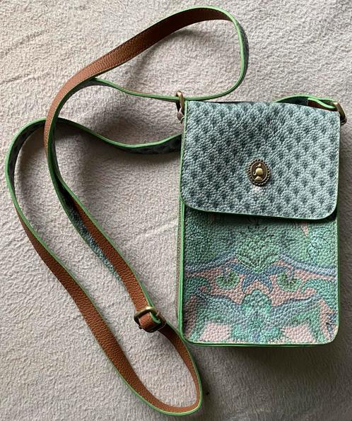 Telefoontas Kyoto Festival Groen, Sieraden, Tassen en Uiterlijk, Tassen | Schoudertassen, Gebruikt, Overige merken, Groen, Ophalen of Verzenden