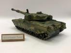 Dinky Toys 683 Chieftain Tank groen -REPAINT- M11, Hobby en Vrije tijd, Modelauto's | 1:43, Gebruikt, Overige typen, Dinky Toys