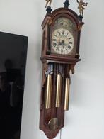 Antieke Friese staartklok met engelen, Ophalen