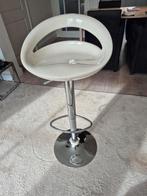 Witte barkruk, traploos en in hoogte verstelbaar., Huis en Inrichting, Ophalen, 60 tot 90 cm, Zo goed als nieuw, 1 kruk