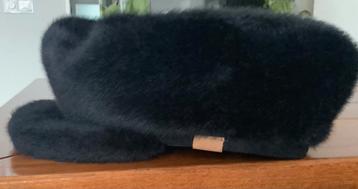 Barts pet large lekker warm beschikbaar voor biedingen