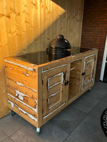 BBQ meubel / buitenkeuken beschikbaar voor biedingen