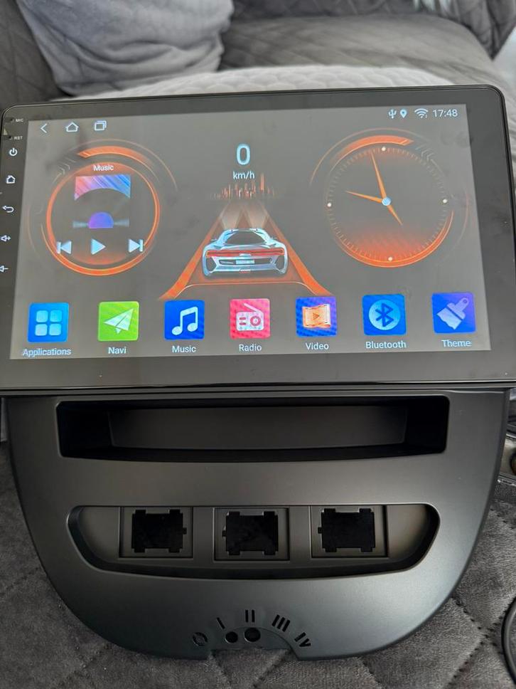 Autoradio Peugeot 107 Toyota aygo Citroën C1, Auto diversen, Autoradio's, Zo goed als nieuw, Ophalen of Verzenden