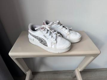 Witte sneakers Puma | Zgan beschikbaar voor biedingen