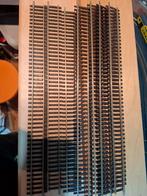 Rivarossi N 3140 rechte rails 312 mm, Hobby en Vrije tijd, Modeltreinen | H0, Gelijkstroom, Rails, Ophalen of Verzenden, Zo goed als nieuw