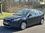 Ford Focus 1.8 Limited/AIRCO/CRUISE/START-STOP/KEYLESS/TREKH, Auto's, Gebruikt, 4 cilinders, 1207 kg, Zwart